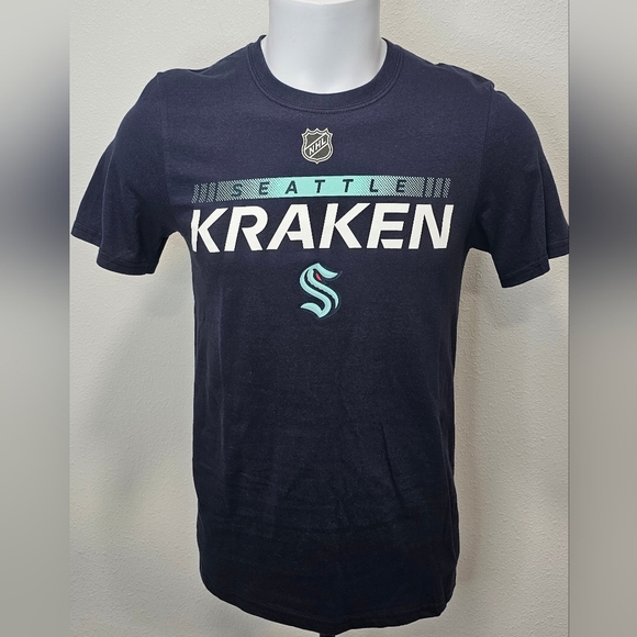 Fanatic's Men's Deep Sea Blue Seattle Kraken Authentic Pro Team Core Shirt Small - Picture 1 of 12
